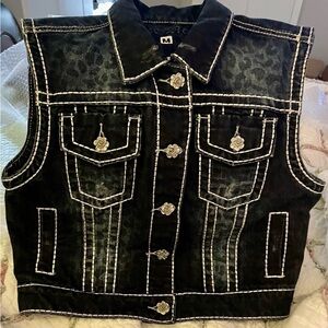 Rose Royce Women’s Dark Leopard Denim Vest Bling Cross & Rose Buttons Medium
